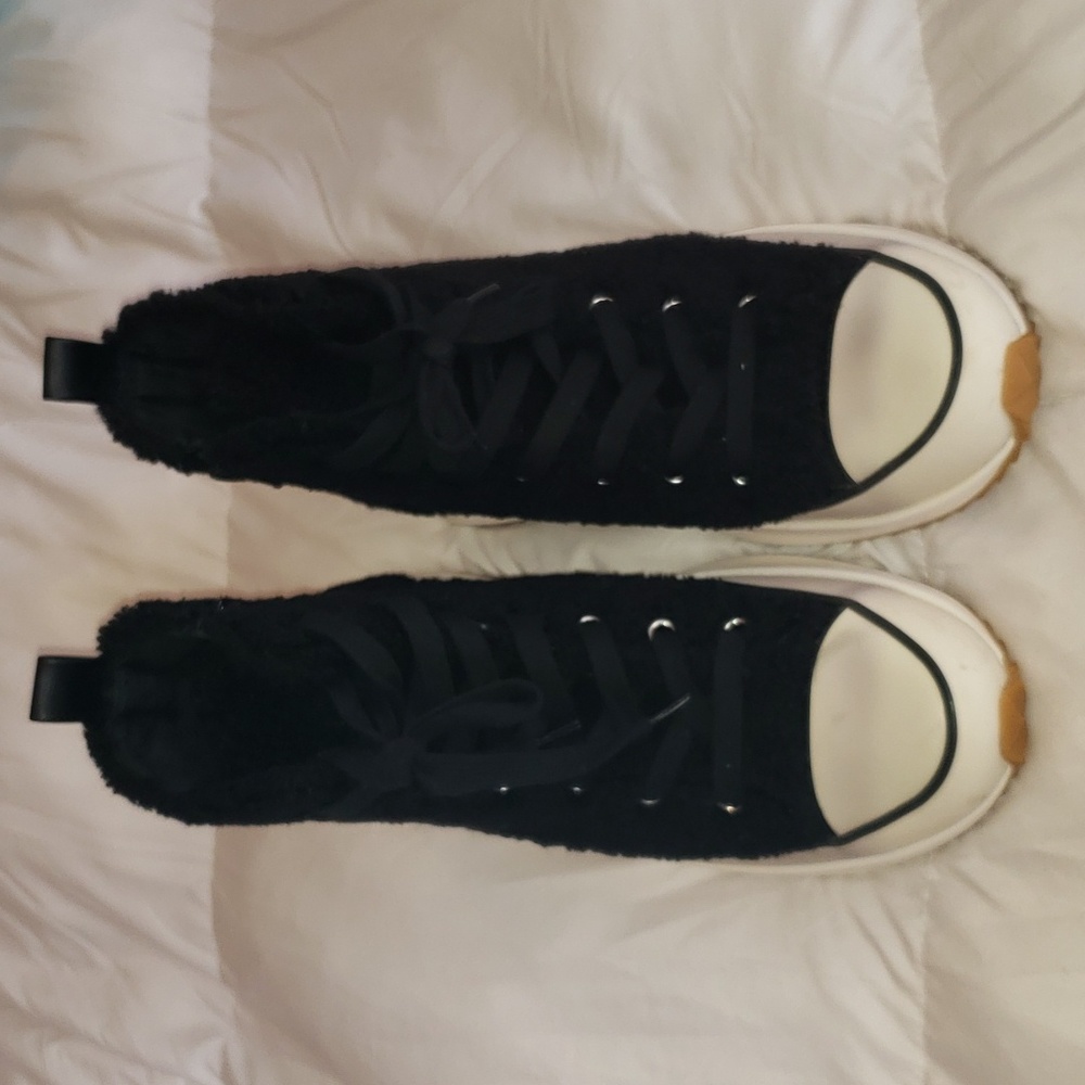 Steve Madden Sneakers